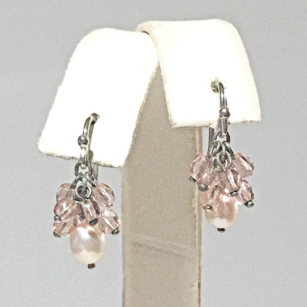 AUTHENTIC BLOOM NYC STEEL PETITE SHORT DUSTY PINK & FW PEARL DANGLE EARRING 3/4"